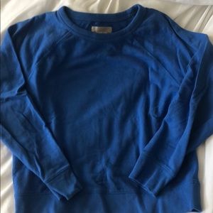 Perfect blue sweatshirt